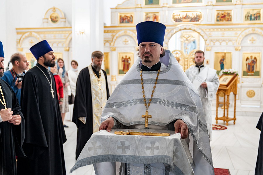 Великое освящение храма Всех святых, в земле Русской просиявших города Ступино